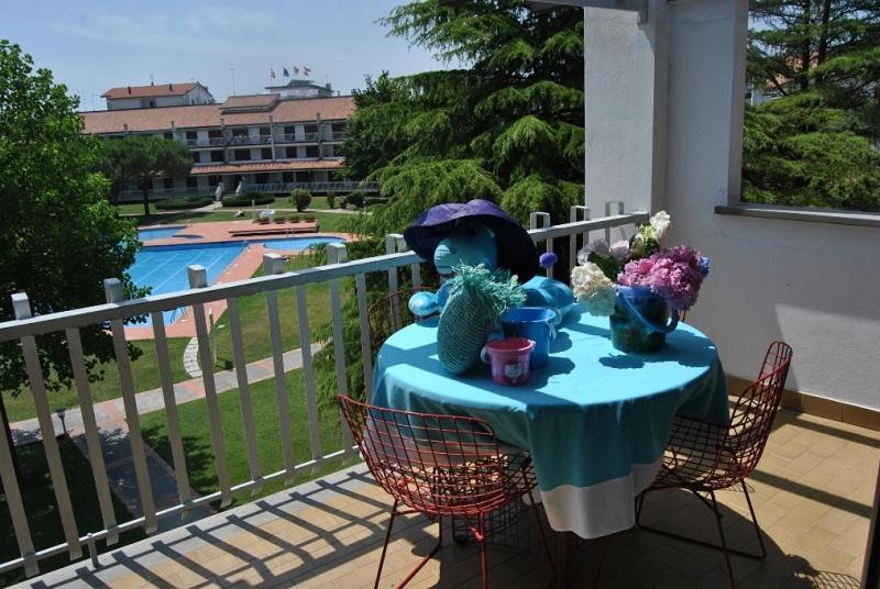 Residence Selenis Bilocale Vista Piscina - Agenzia Cocal Caorle Bagian luar foto